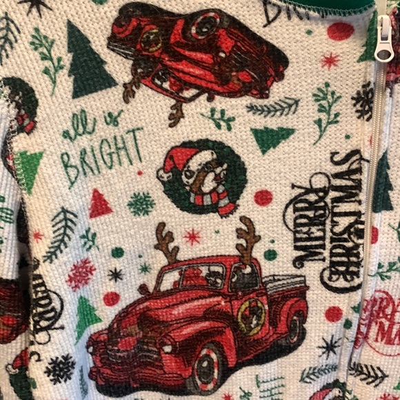 Buc ee’s Thermal Footless Zippy Pajamas Christmas Red Truck Print Youth XL - Picture 6 of 9